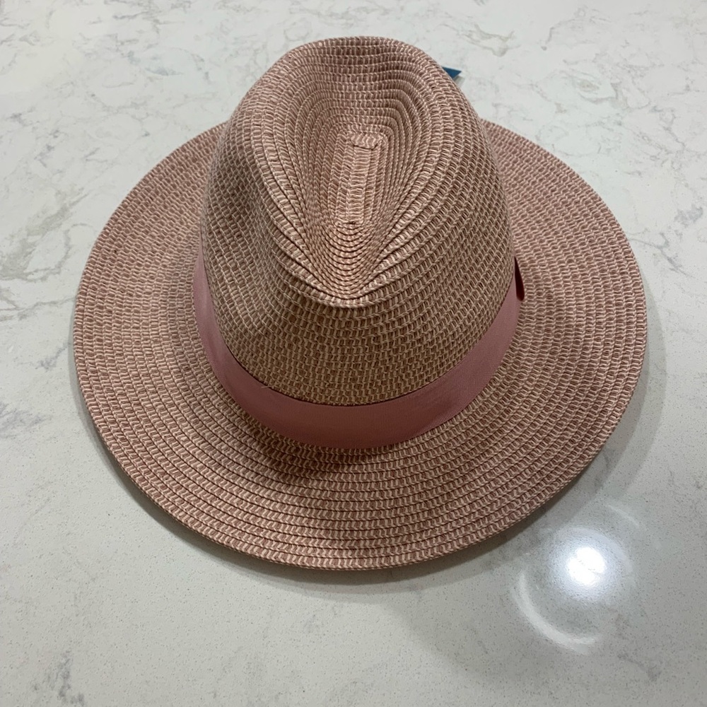 Parkhurst Pink Wide-Brim Hat Sophisticated Woven Design